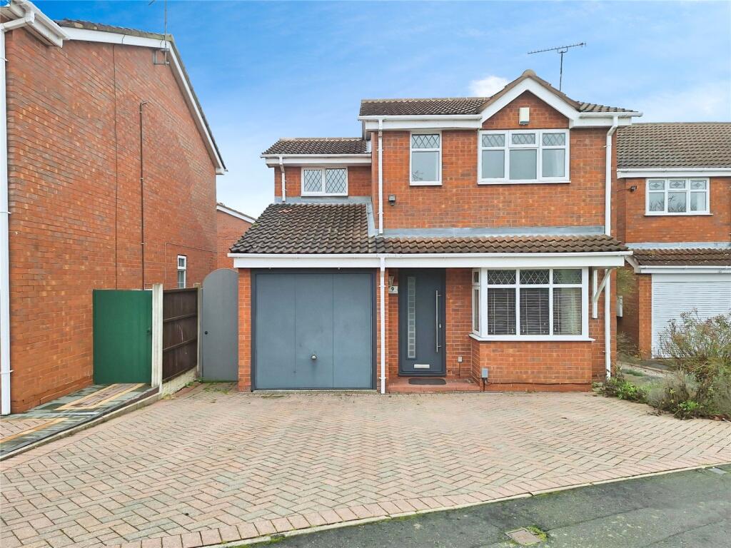 Main image of property: Cambridge Drive, Nuneaton, Warwickshire, CV10
