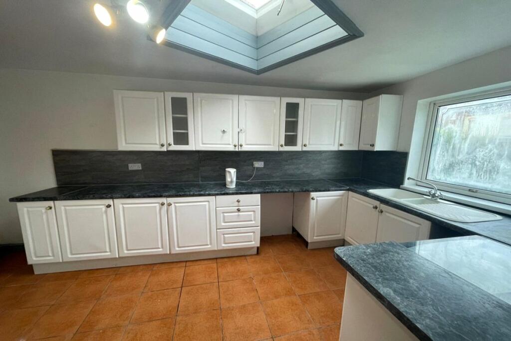 Additional property image - Lyttelton Road, Stechford, Birmingham, West Midlands, B33