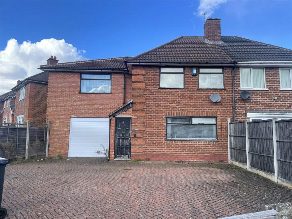 3 bedroom semidetached house for sale in Flaxley Road, Birmingham