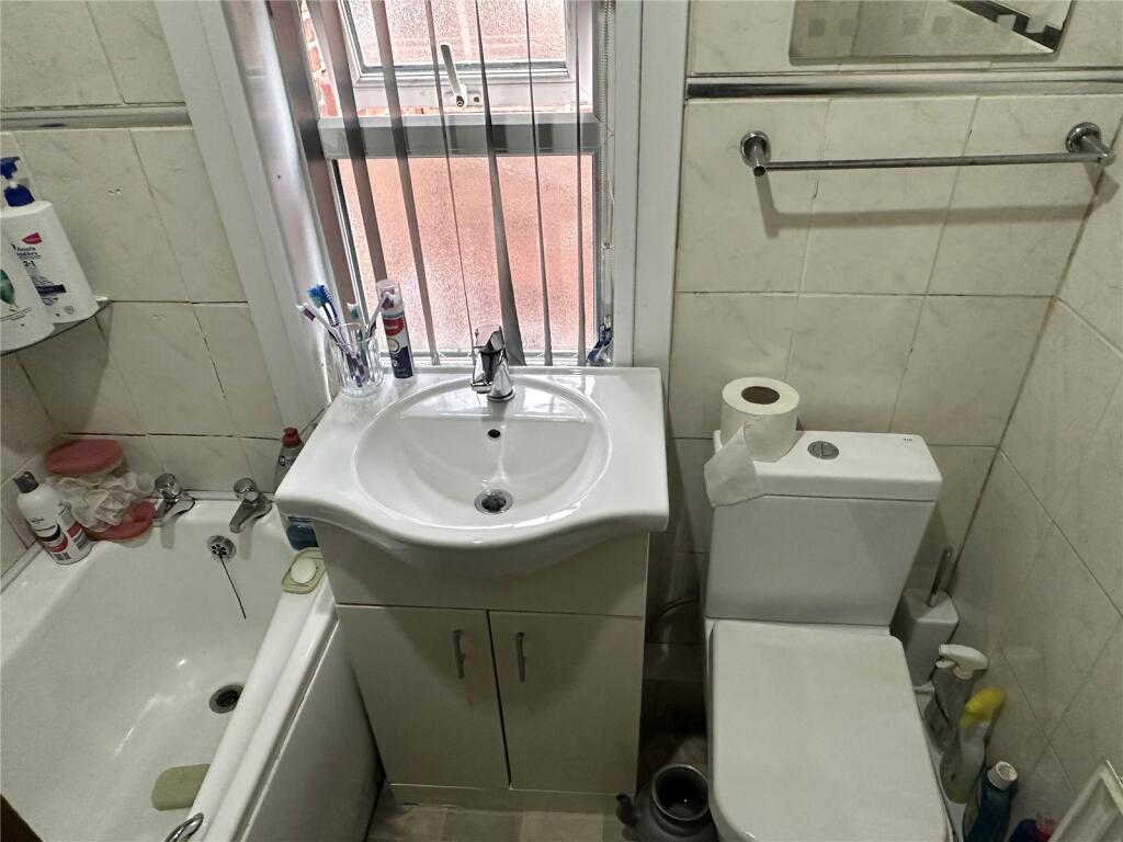 Additional property image - Hancock Road, Birmingham, West Midlands, B8
