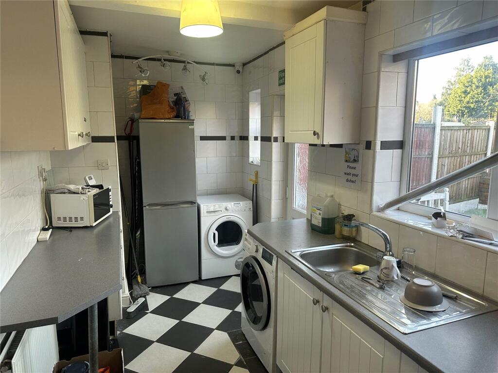 Additional property image - Yoxall Grove, Birmingham, West Midlands, B33