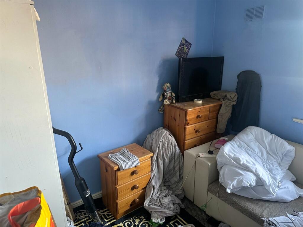 Additional property image - Yoxall Grove, Birmingham, West Midlands, B33