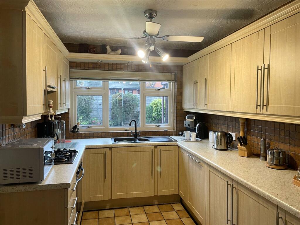 Additional property image - Westacre Gardens, Birmingham, West Midlands, B33
