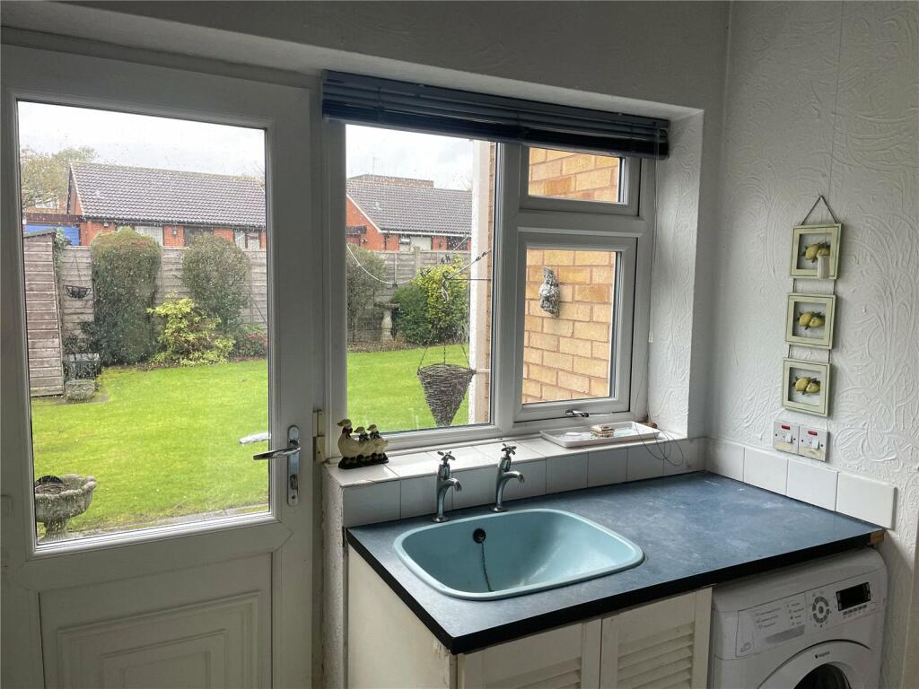 Additional property image - Westacre Gardens, Birmingham, West Midlands, B33