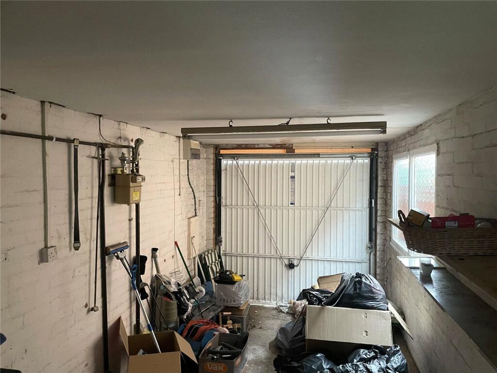 Additional property image - Westacre Gardens, Birmingham, West Midlands, B33