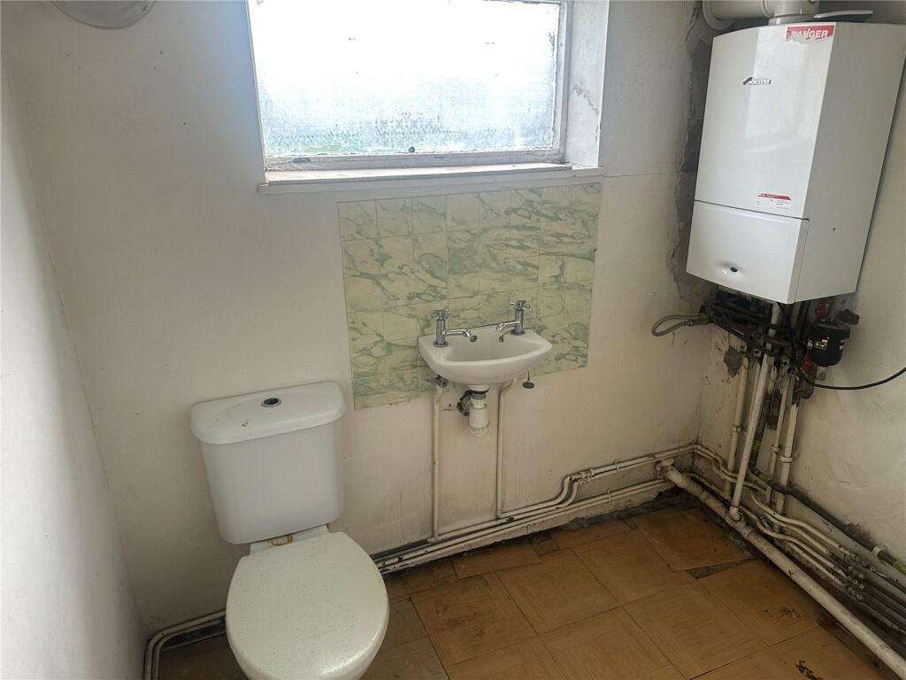 Additional property image - Clements Road, Birmingham, West Midlands, B25