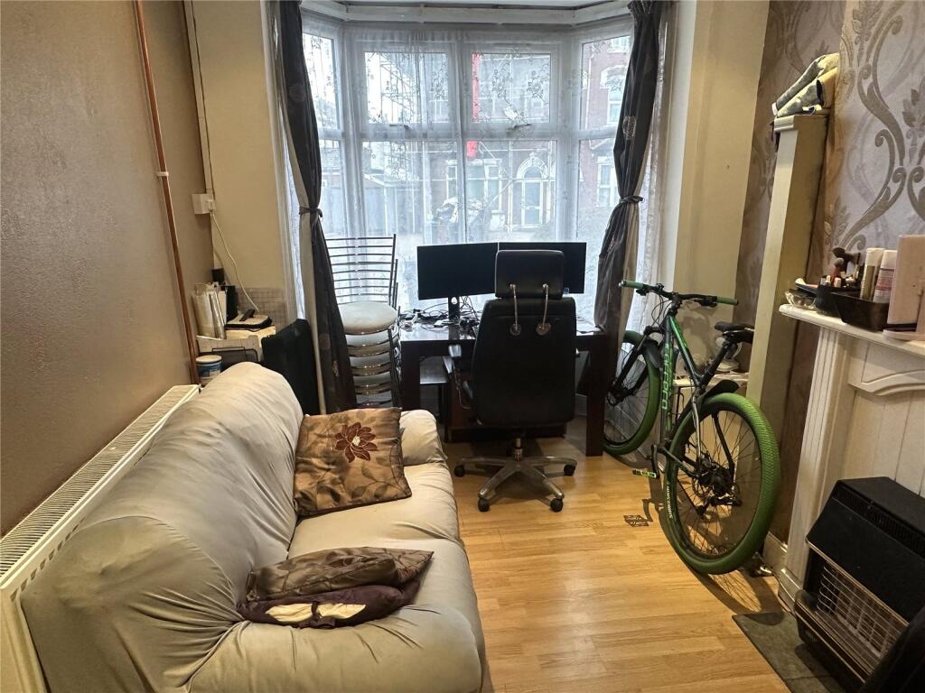 Additional property image - Fox Hollies Road, Acocks Green, Birmingham, West Midlands, B27