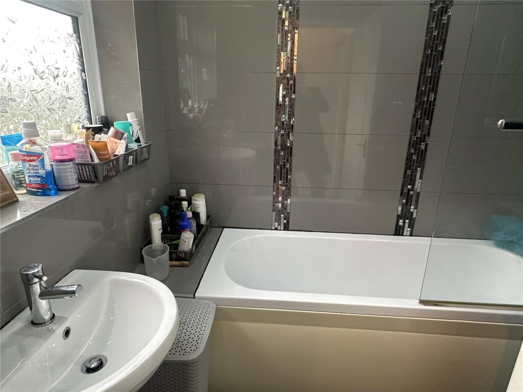 Additional property image - Fox Hollies Road, Acocks Green, Birmingham, West Midlands, B27