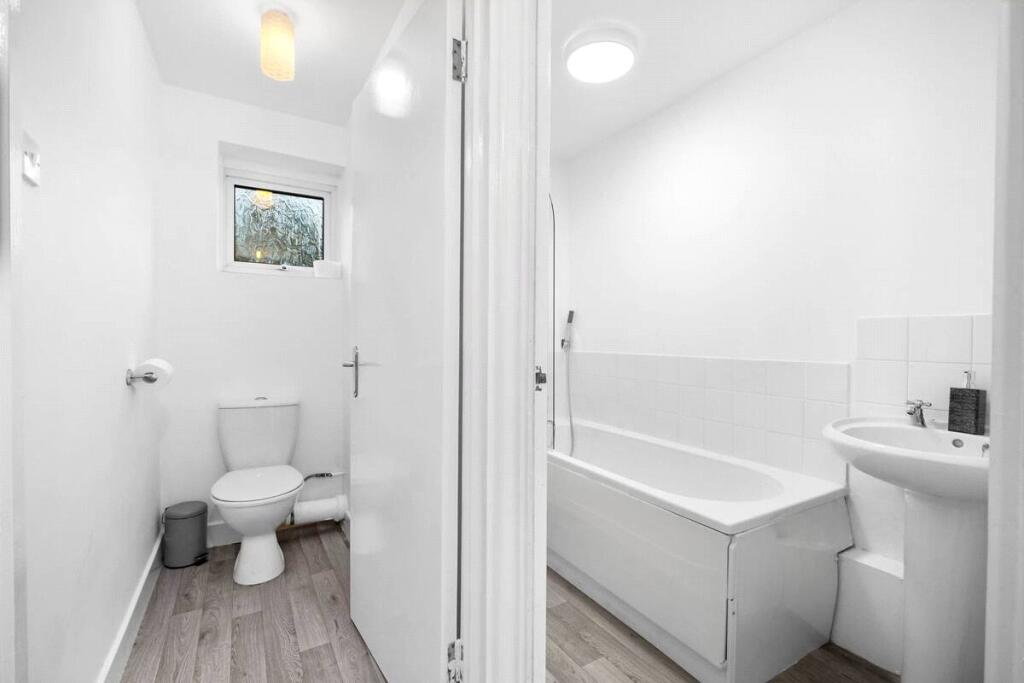 Additional property image - Marsland Road, Solihull, West Midlands, B92
