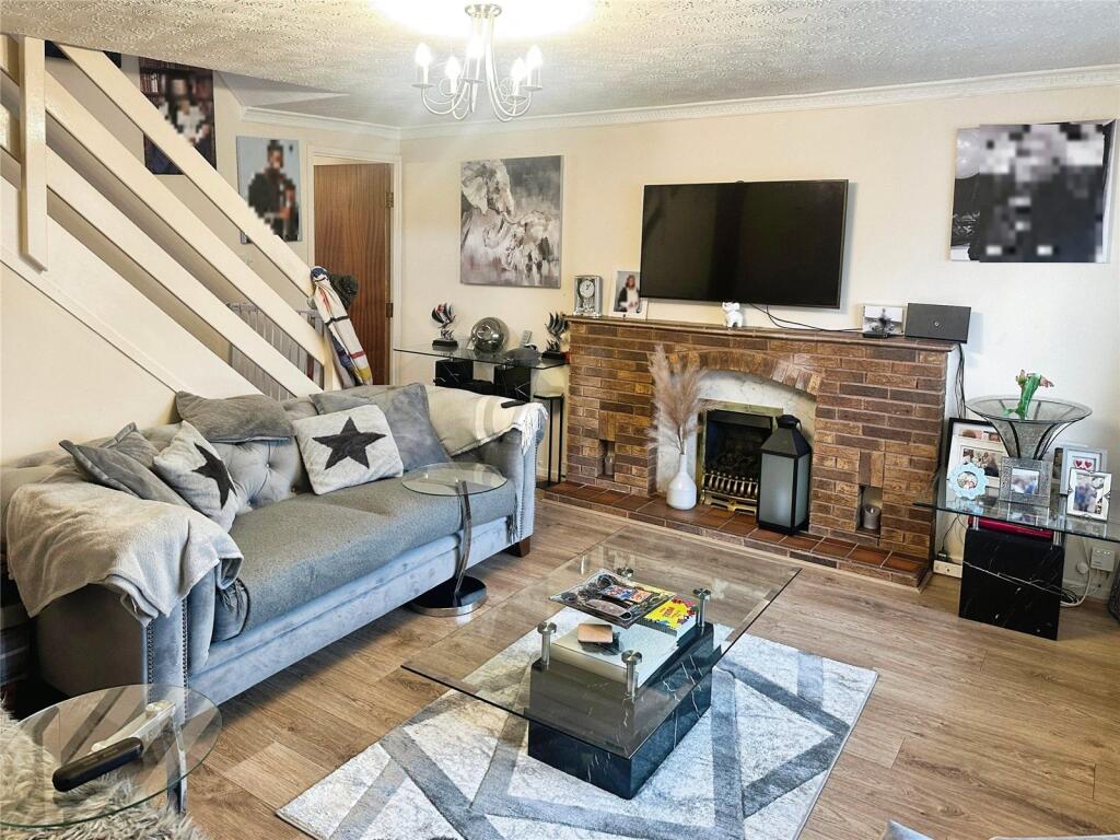 Additional property image - Broomy Close, Birmingham, West Midlands, B34