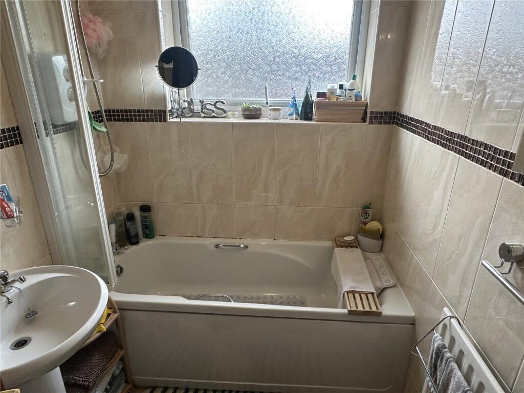 Additional property image - Broomy Close, Birmingham, West Midlands, B34