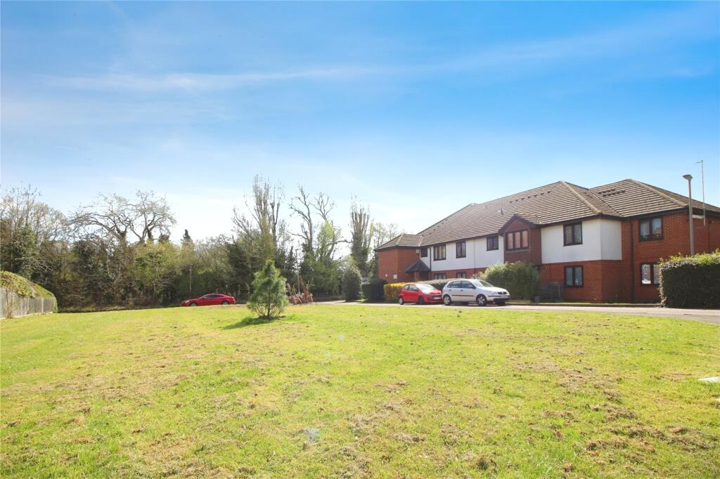 Main image of property: Hill End Lane, St. Albans, Hertfordshire, AL4