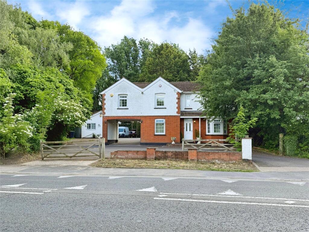 Main image of property: Norton Road, Stotfold, Hitchin, Bedfordshire, SG5