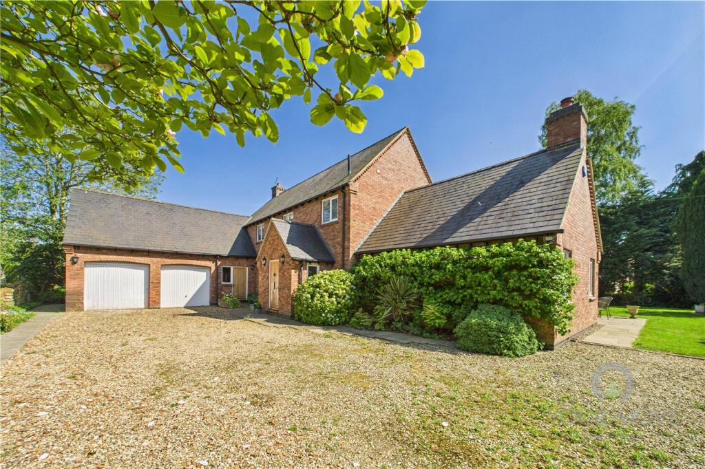 Main image of property: Park Lane, Harpole, Northamptonshire, NN7