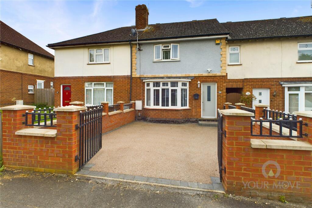 3 bedroom terraced house for sale in Orchard Crescent, Kettering, NN16