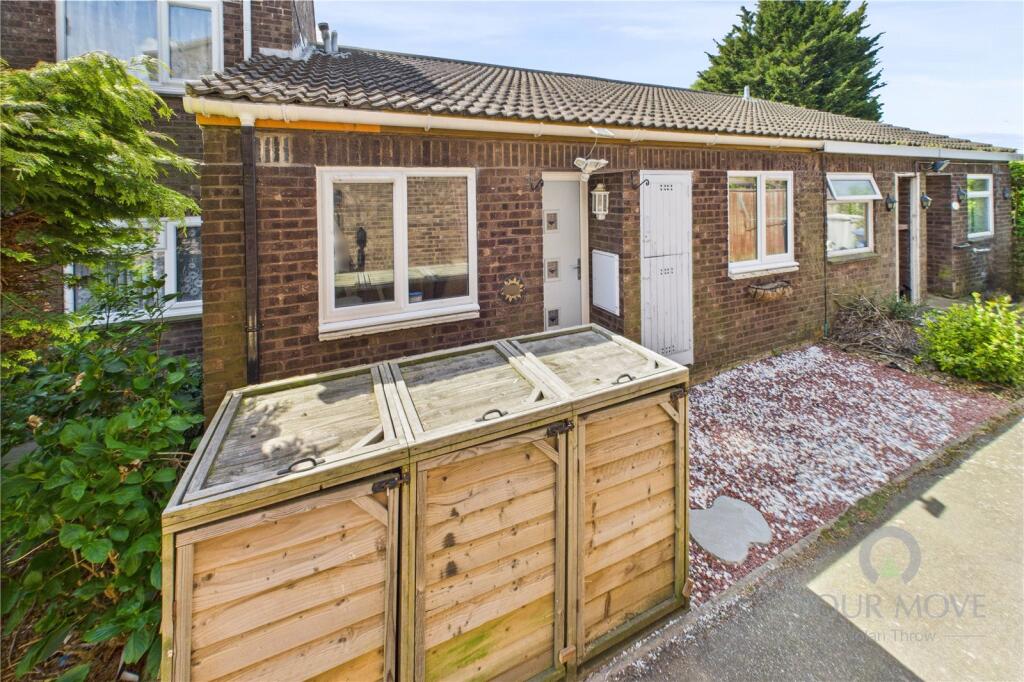 Main image of property: Highfield Road, Kettering, Northamptonshire, NN15