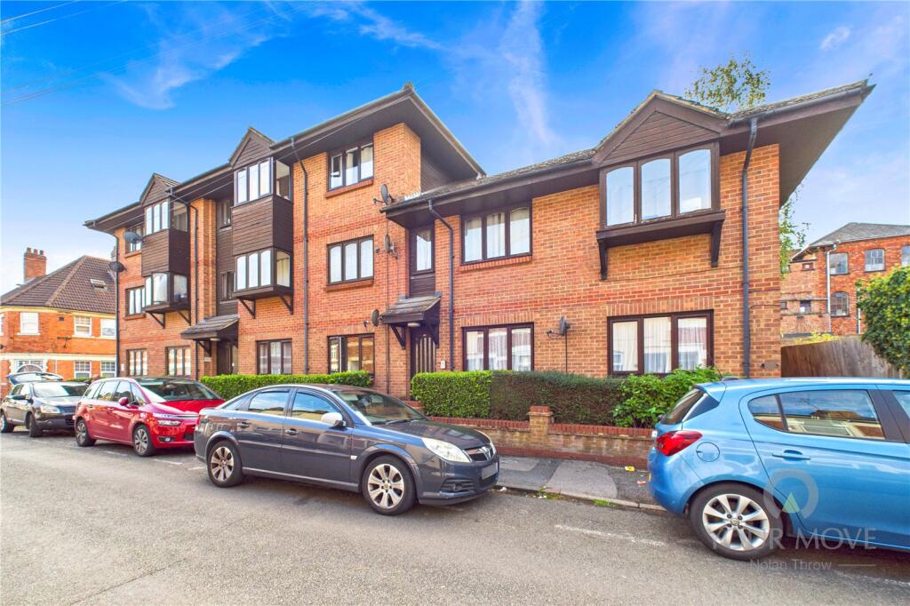Main image of property: Gladstone Street, Kettering, Northamptonshire, NN16