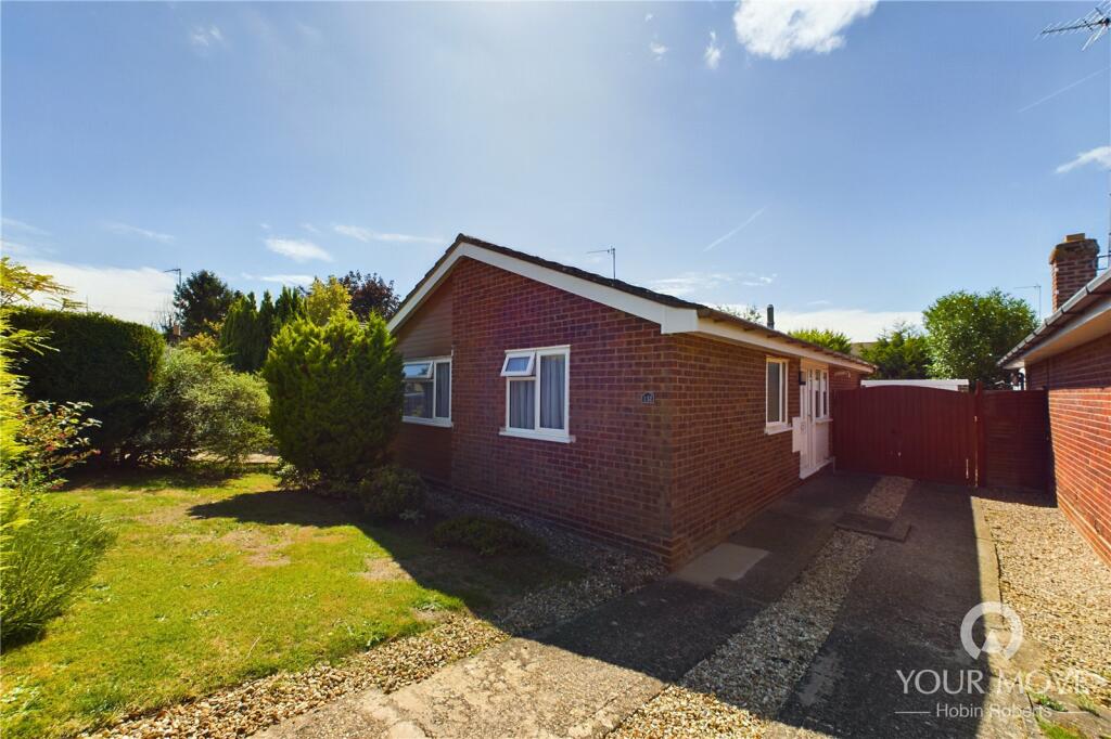 2 bedroom bungalow for sale in Sherwood Avenue, Kingsthorpe