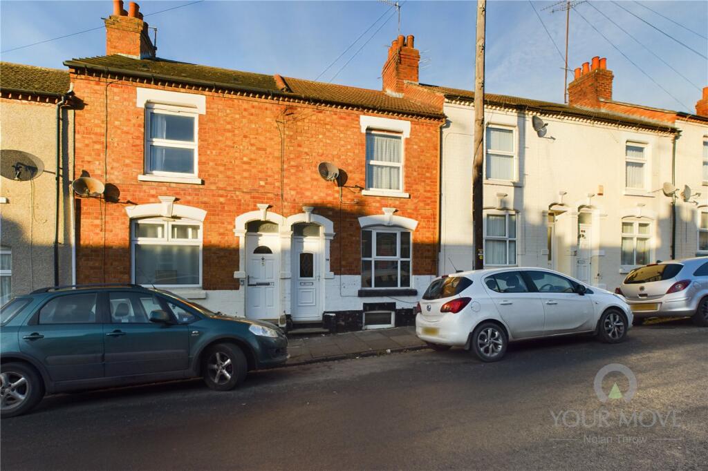2 bedroom terraced house for sale in Salisbury Street, Semilong, Northampton, NN2