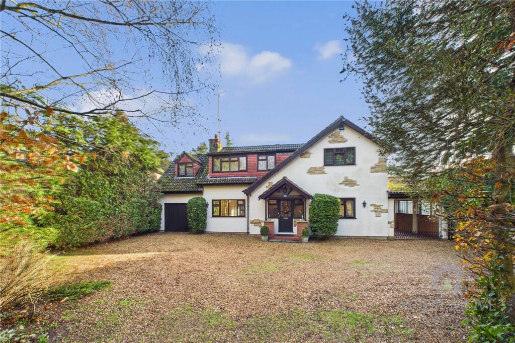 Main image of property: Ecton Lane, Sywell, Northampton, NN6