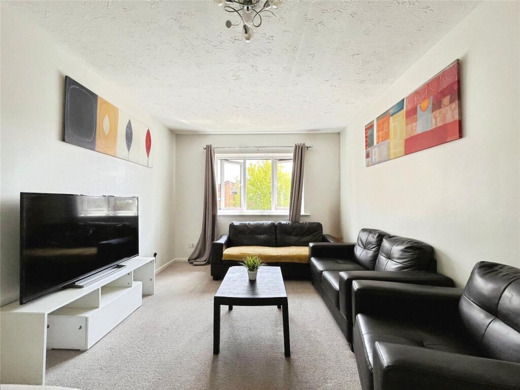 Main image of property: Cumberland Place, London, SE6