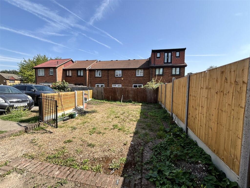 Main image of property: Tarragon Close, London, SE14
