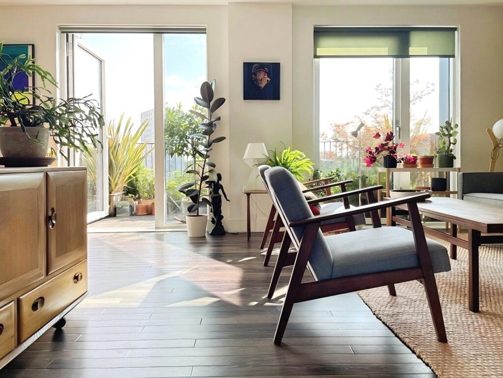 Main image of property: Moulding Lane, London, SE14