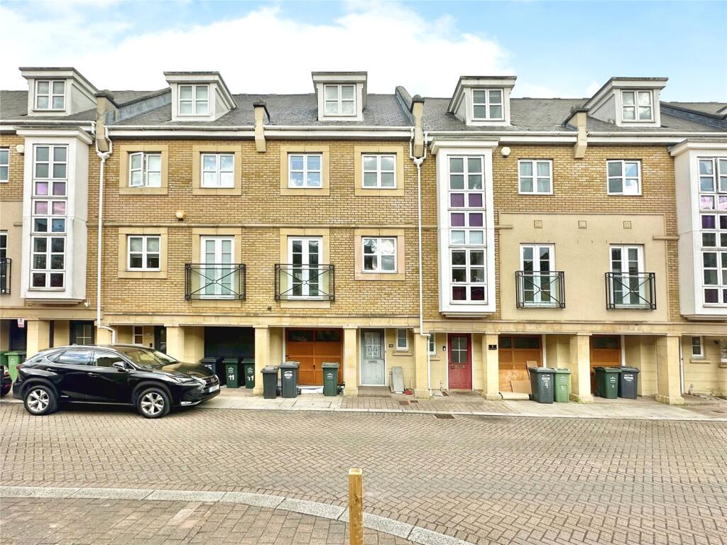 Main image of property: Sandpiper Close, Greenhithe, Kent, DA9