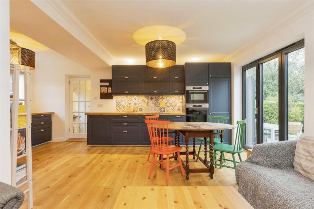 Additional property image - Lawrence Drive, Cobham, Kent, DA12