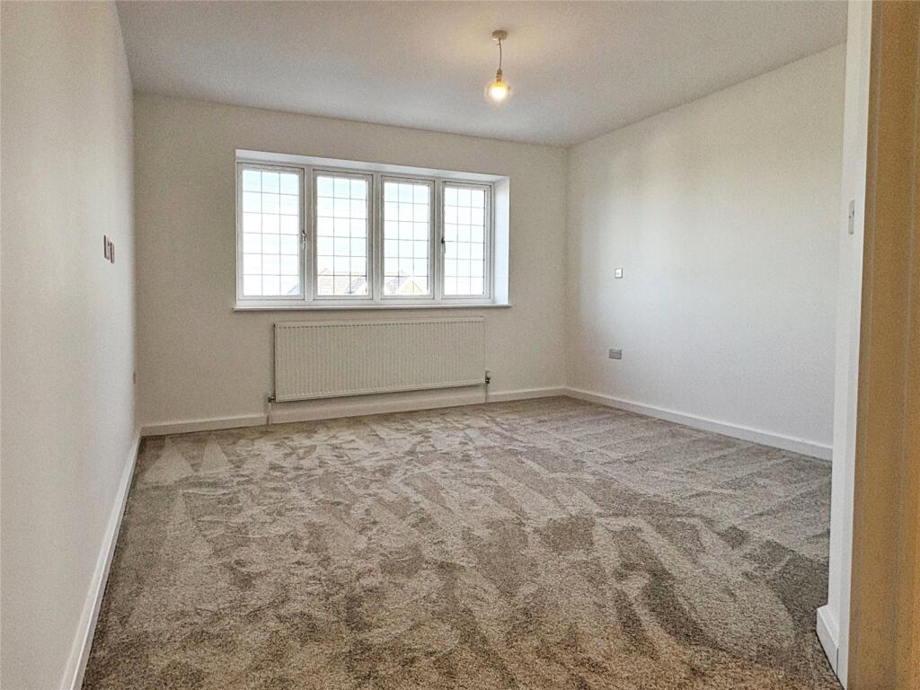 Additional property image - Coutts Avenue, Shorne, Gravesend, Kent, DA12