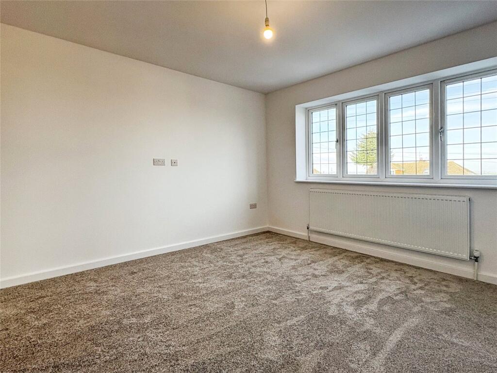 Additional property image - Coutts Avenue, Shorne, Gravesend, Kent, DA12
