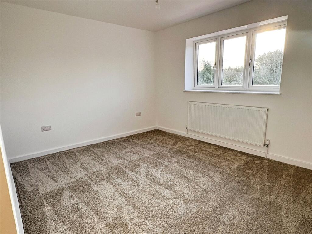 Additional property image - Coutts Avenue, Shorne, Gravesend, Kent, DA12