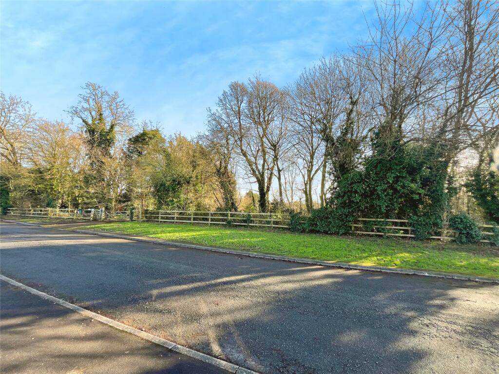 Additional property image - Billings Hill Shaw, Hartley, Kent, DA3