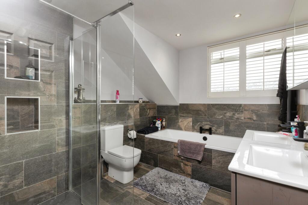 Additional property image - Manor View, Springcroft, Hartley, DA3