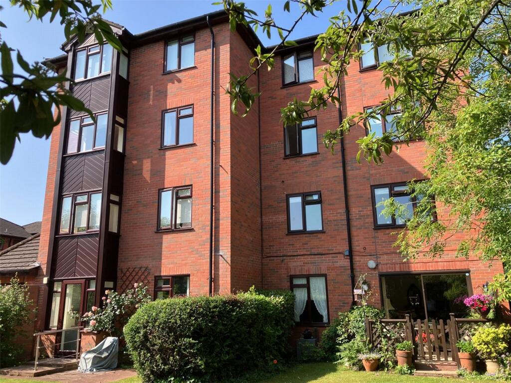 Main image of property: Farnborough Common, Orpington, BR6