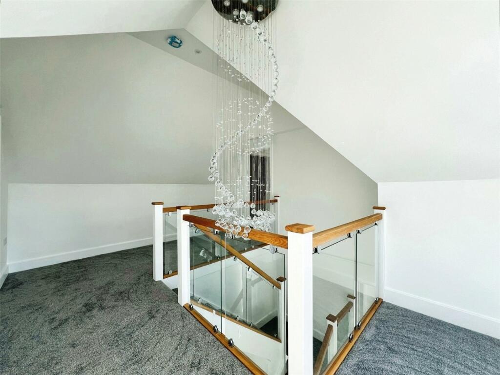 Additional property image - Manse Way, Swanley, Kent, BR8