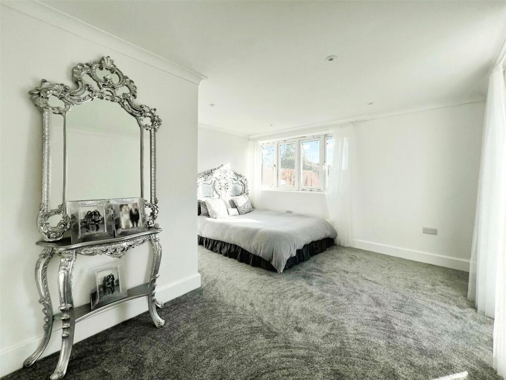 Additional property image - Manse Way, Swanley, Kent, BR8