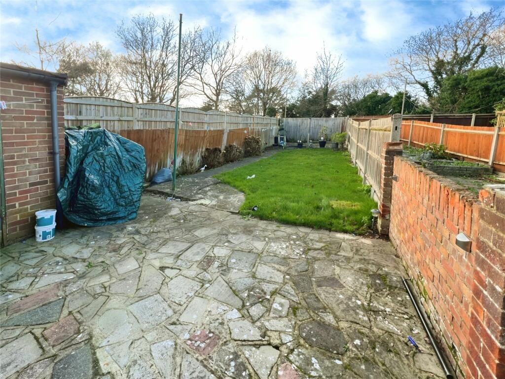 Additional property image - Farm Avenue, Swanley, Kent, BR8