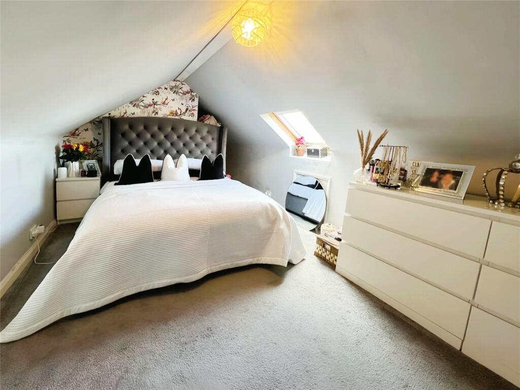 Additional property image - Farm Avenue, Swanley, Kent, BR8