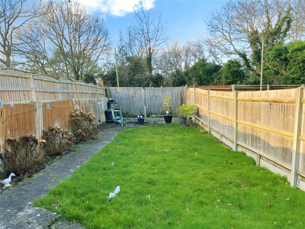 Additional property image - Farm Avenue, Swanley, Kent, BR8