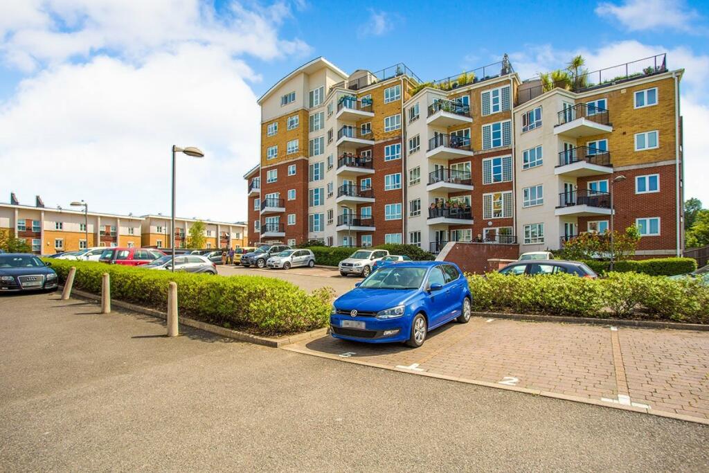 Main image of property: Rockwell Court, The Gateway, Watford, Hertfordshire, WD18