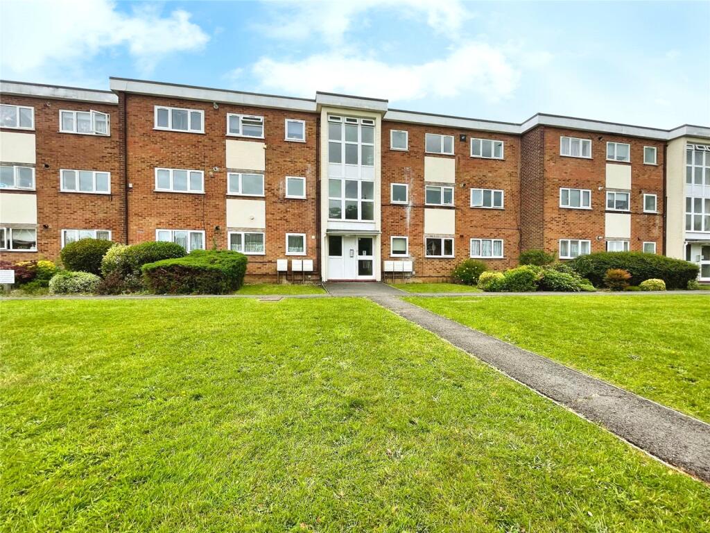 Main image of property: Buttermere Place, Linden Lea, Watford, Hertfordshire, WD25