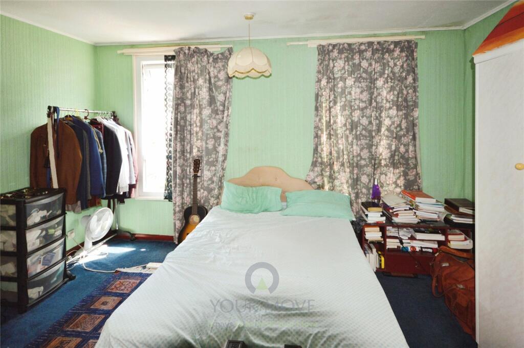 Additional property image - Mangold Way, Erith, DA18