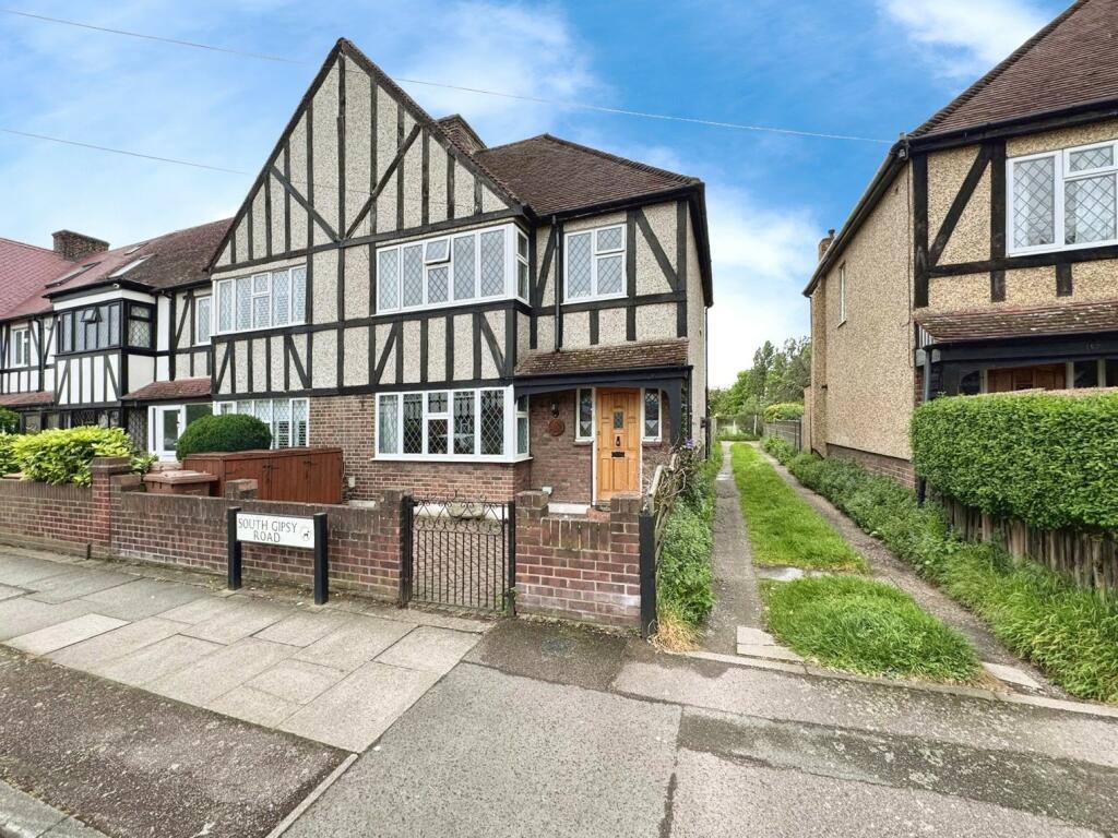 Main image of property: South Gipsy Road, Welling, DA16