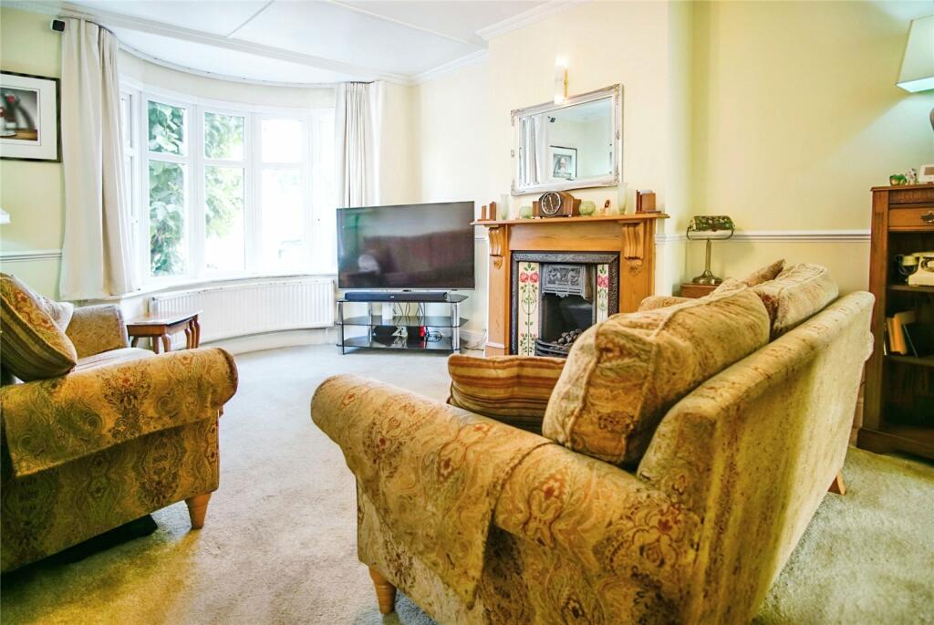 Additional property image - Carlton Road, Erith, DA8