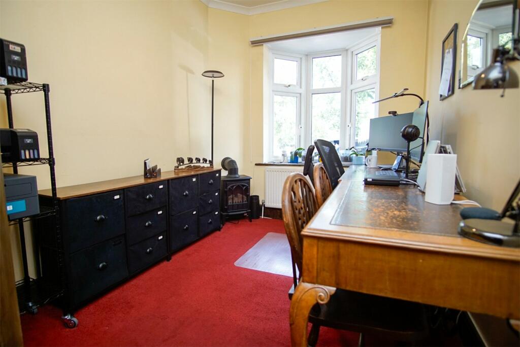 Additional property image - Carlton Road, Erith, DA8
