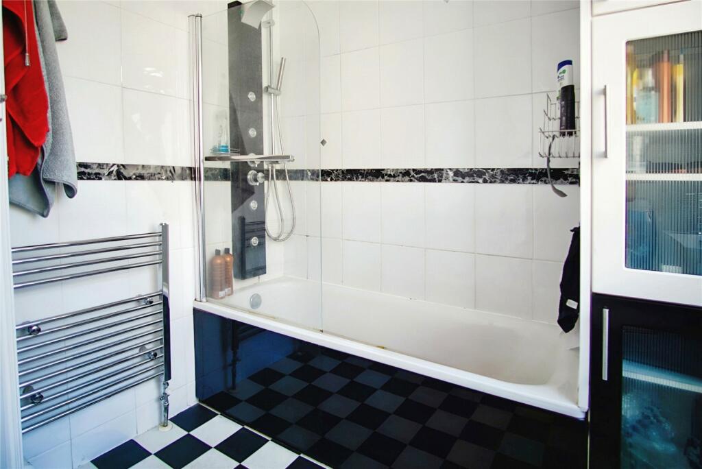 Additional property image - Carlton Road, Erith, DA8