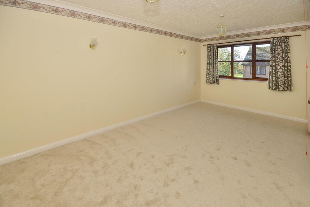 1 bedroom flat for sale in Sturry Court Mews, Sturry Hill, Sturry