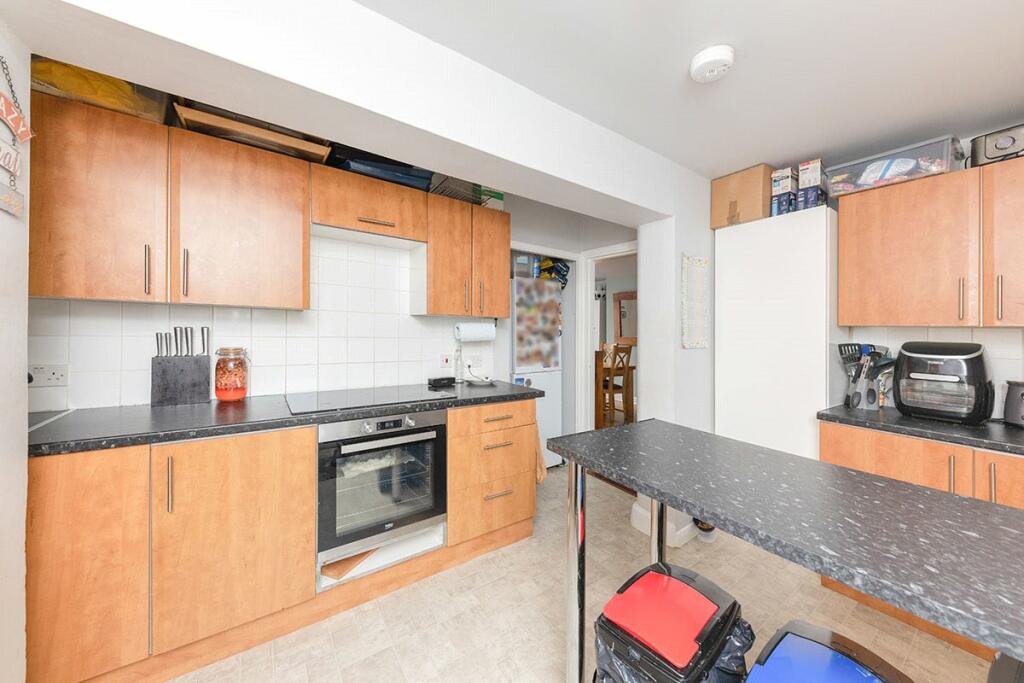 Additional property image - Rough Common Road, Rough Common, Canterbury, Kent, CT2