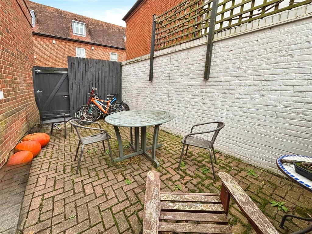 Additional property image - Kirby's Lane, Canterbury, Kent, CT2
